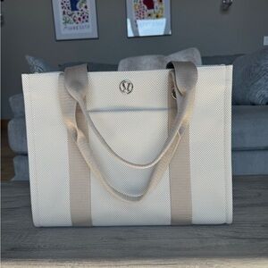 Lululemon Athletica Cream and Tan Tote Bag